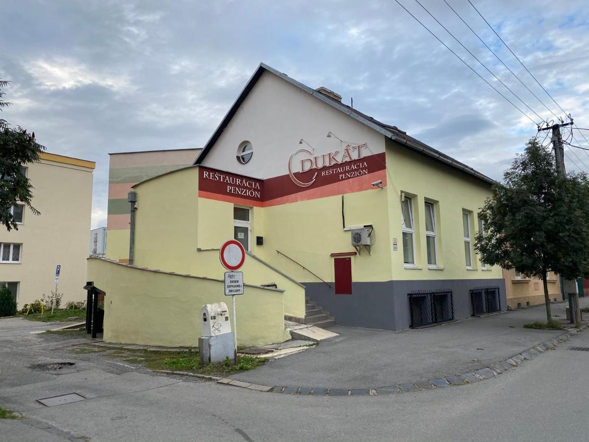 Penzion Dukat Prešov Exterior foto