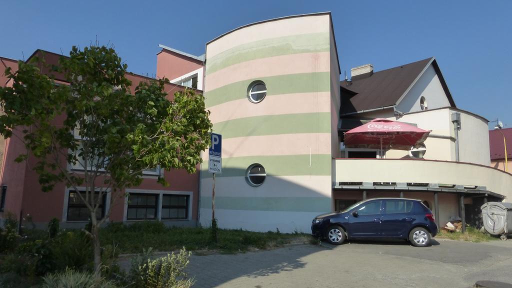 Penzion Dukat Prešov Exterior foto